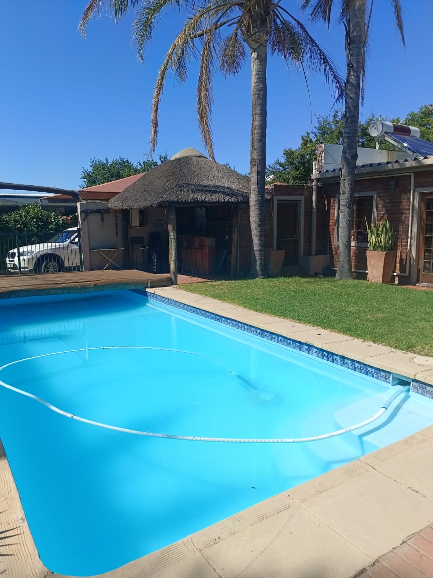 4 Bedroom Property for Sale in Worcester Western Cape